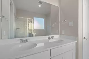 4011 Sterling Springs Ln, League City, TX 77573 - Photo 14