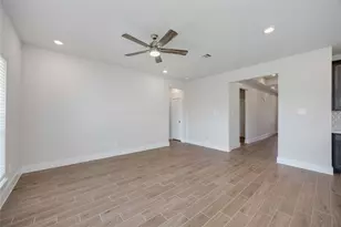 235 Orchard Laurel Dr, Alvin, TX 77511 - Photo 6