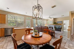 85 N Concord Forest Cir, The Woodlands, TX 77381 - Photo 16