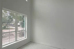 9603 Carousel Ln, Houston, TX 77080 - Photo 8