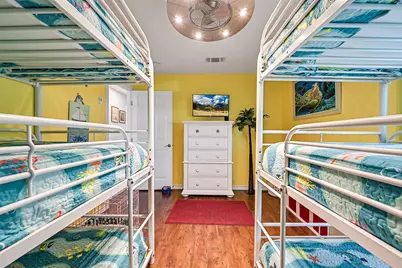 4310 Karankawa Way, Jamaica Beach, TX 77554 - Photo 20