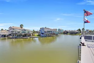 4310 Karankawa Way, Jamaica Beach, TX 77554 - Photo 36