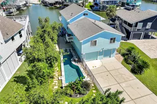 4310 Karankawa Way, Jamaica Beach, TX 77554 - Photo 4