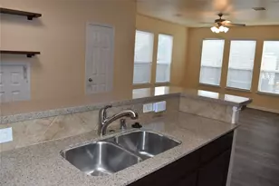 6516 Stoney Creek Dr, Pasadena, TX 77503 - Photo 4