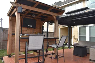 6516 Stoney Creek Dr, Pasadena, TX 77503 - Photo 8