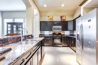 940 Oak Lynn Drive, Conroe, TX 77378 - Photo 8