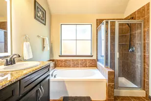 940 Oak Lynn Dr, Conroe, TX 77378 - Photo 14