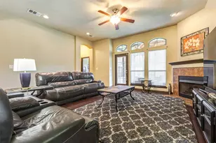 940 Oak Lynn Dr, Conroe, TX 77378 - Photo 4
