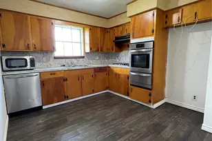 6 N Avenue C, Freeport, TX 77541 - Photo 6