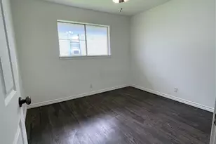 6 N Avenue C, Freeport, TX 77541 - Photo 16