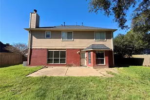 252 Trail Ride Rd, Angleton, TX 77515 - Photo 32