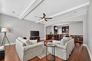 1231 W 24th St, Houston, TX 77008 - Photo 2