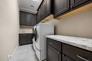 1847 Candlelight Pl Dr, Houston, TX 77018 - Photo 38