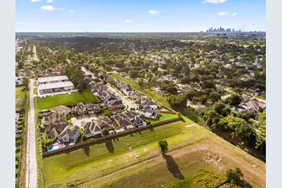 1847 Candlelight Place Drive, Houston, TX 77018 - Photo 50