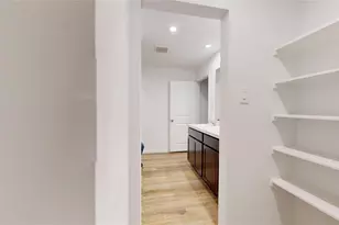 12358 Morning Vis Dr, Houston, TX 77014 - Photo 22