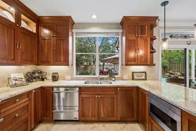 74 S Bethany Bend Circle, The Woodlands, TX 77382 - Photo 20