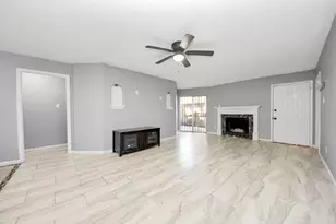 10735 Braes Bend Dr, Houston, TX 77071 - Photo 8