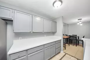 10735 Braes Bend Dr, Houston, TX 77071 - Photo 14
