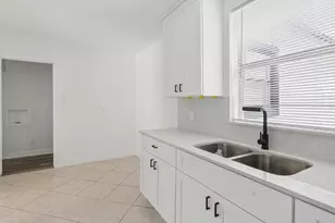 1408 Scarborough Ln, Pasadena, TX 77502 - Photo 10