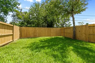 9110 Everglade, Houston, TX 77078 - Photo 22