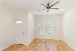 8923 De Priest St, Houston, TX 77088 - Photo 18