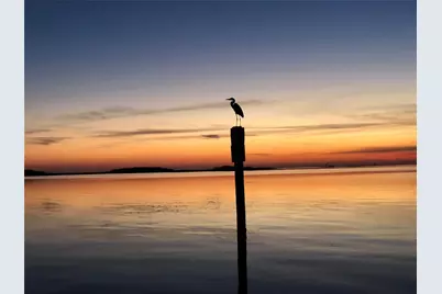 106 Isles End Road, Tiki Island, TX 77554 - Photo 20