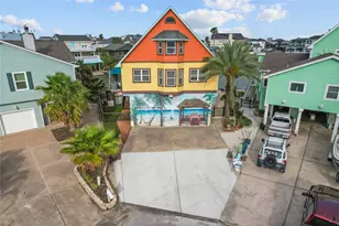 106 Isles End Rd, Tiki Island, TX 77554 - Photo 24