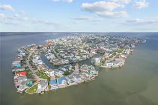 106 Isles End Rd, Tiki Island, TX 77554 - Photo 18