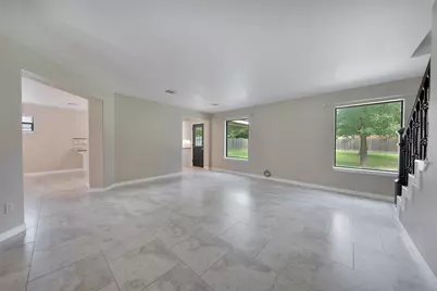 710 W Rollingwood, Pinehurst, TX 77362 - Photo 4