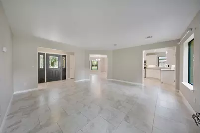 710 W Rollingwood, Pinehurst, TX 77362 - Photo 6