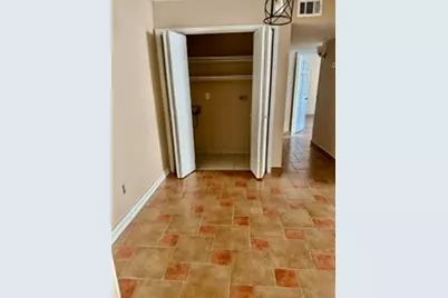 7200 Clarewood Drive #6, Houston, TX 77036 - Photo 6