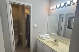 2701 Crossvine Cir, The Woodlands, TX 77380 - Photo 40
