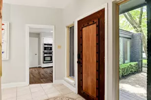 2701 Crossvine Cir, The Woodlands, TX 77380 - Photo 6