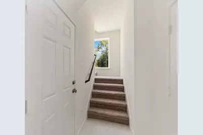 4710 Mallow Street #B, Houston, TX 77033 - Photo 12