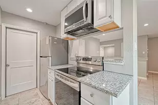 10252 Cottage Field Rd, Houston, TX 77041 - Photo 10