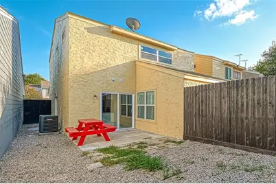 10252 Cottage Field Road, Houston, TX 77041 - Photo 18