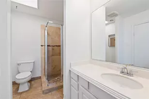 10714 Hillcroft Ave, Houston, TX 77096 - Photo 22