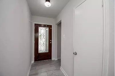 9527 Kingsvalley Street, Houston, TX 77075 - Photo 6