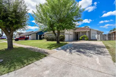 9527 Kingsvalley Street, Houston, TX 77075 - Photo 2