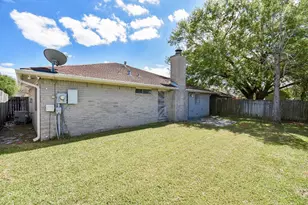 9527 Kingsvalley St, Houston, TX 77075 - Photo 44