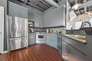 708 W Clay St, Houston, TX 77019 - Photo 12