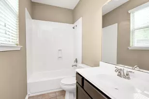 3323 Home Point Dr, Houston, TX 77091 - Photo 22