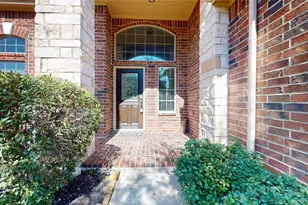 20254 Fossil Valley Ln, Cypress, TX 77433 - Photo 2