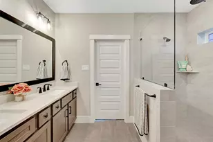 16043 Hayes Pk Dr, Houston, TX 77079 - Photo 28