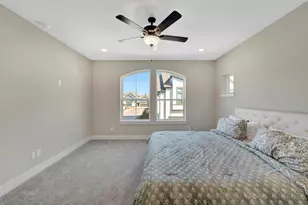 16043 Hayes Pk Dr, Houston, TX 77079 - Photo 24