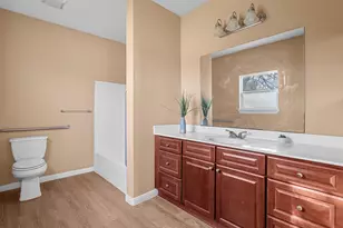 2105 Howell Ave, La Marque, TX 77568 - Photo 12