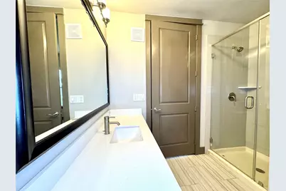 5454 Washington Avenue #3314, Houston, TX 77007 - Photo 8