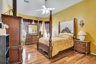 1922 Oakwood Ct Dr, Baytown, TX 77521 - Photo 24