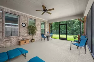 12117 Creekside Villas Ct, Conroe, TX 77304 - Photo 24