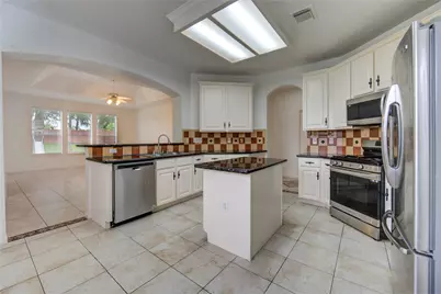 15318 Amesbury Lane, Sugar Land, TX 77478 - Photo 22